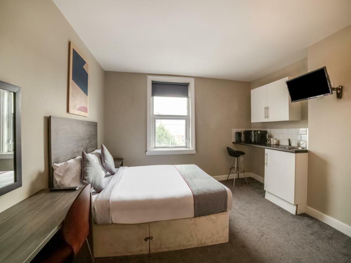 Tequila And Dunlin Rooms Southport Central Екстериор снимка