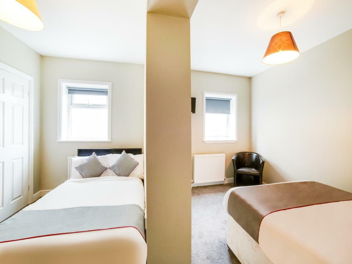Tequila And Dunlin Rooms Southport Central Екстериор снимка